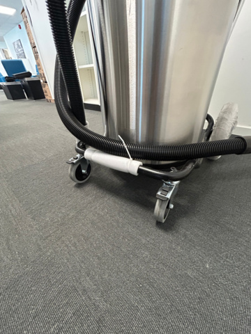 1250410-16 Wet vacuum cleaner Husqvarna W70p