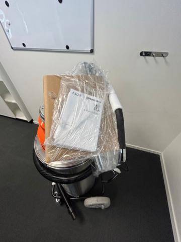 1250410-20 Wet vacuum cleaner Husqvarna W70p