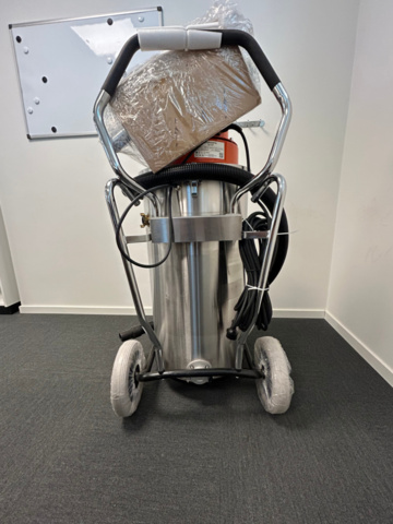 1250410-23 Wet vacuum cleaner Husqvarna W70p