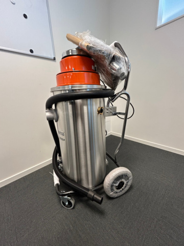 1250410-24 Wet vacuum cleaner Husqvarna W70p