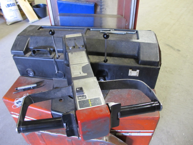 1221966-5 Standing stacker BT