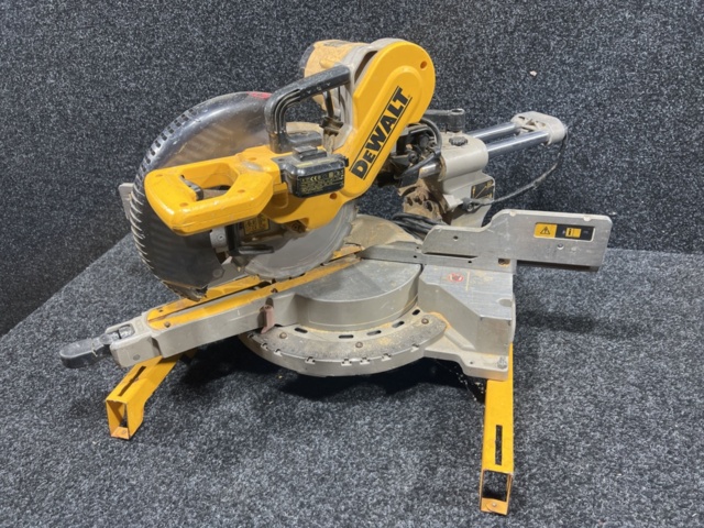 1180992-1 Miter saw - DeWalt DW717XPS