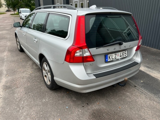 1246407-5 Volvo V70 2.4D Geartronic, 175hp, 2010