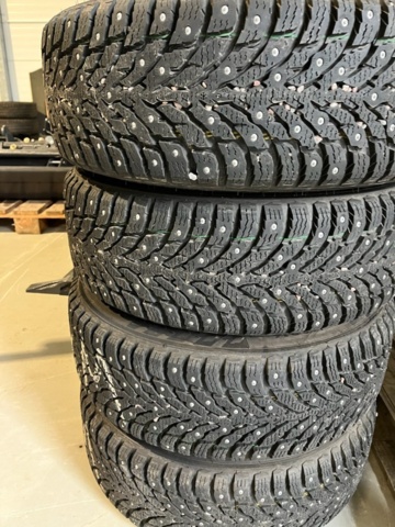 1246407-37 Volvo V70 2.4D Geartronic, 175hp, 2010