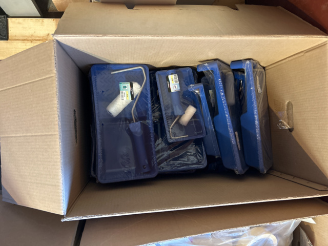 1248967-3 Stort parti med måleritillbehör