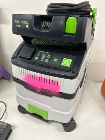 1225013-3 Sänksåg Festool, dammsugare Festool, laddare, batteri