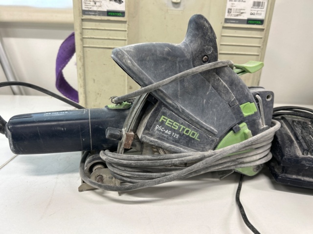 1225013-5 Sänksåg Festool, dammsugare Festool, laddare, batteri