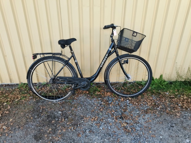 1236982-4 Women's bike Sjösala
