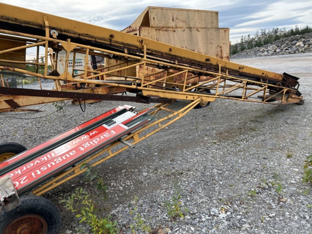 1237549-4 Transportband för grus Röbäcks Mekaniska