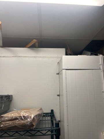 1244600-13 Refrigerator and freezer for disassembly