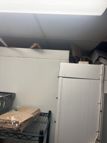 1244600-14 Refrigerator and freezer for disassembly