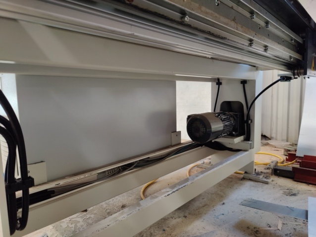 1254059-14 Klippsträcka Forstner RM-3 1250 70PUO-HOV