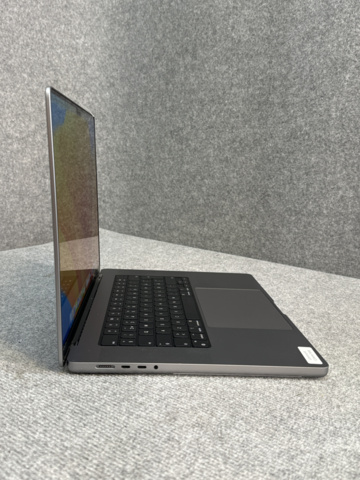 1239874-4 Apple MacBook Pro 16-tum (2023) med Apple M2 Pro, 32 GB RAM, 512 GB SSD