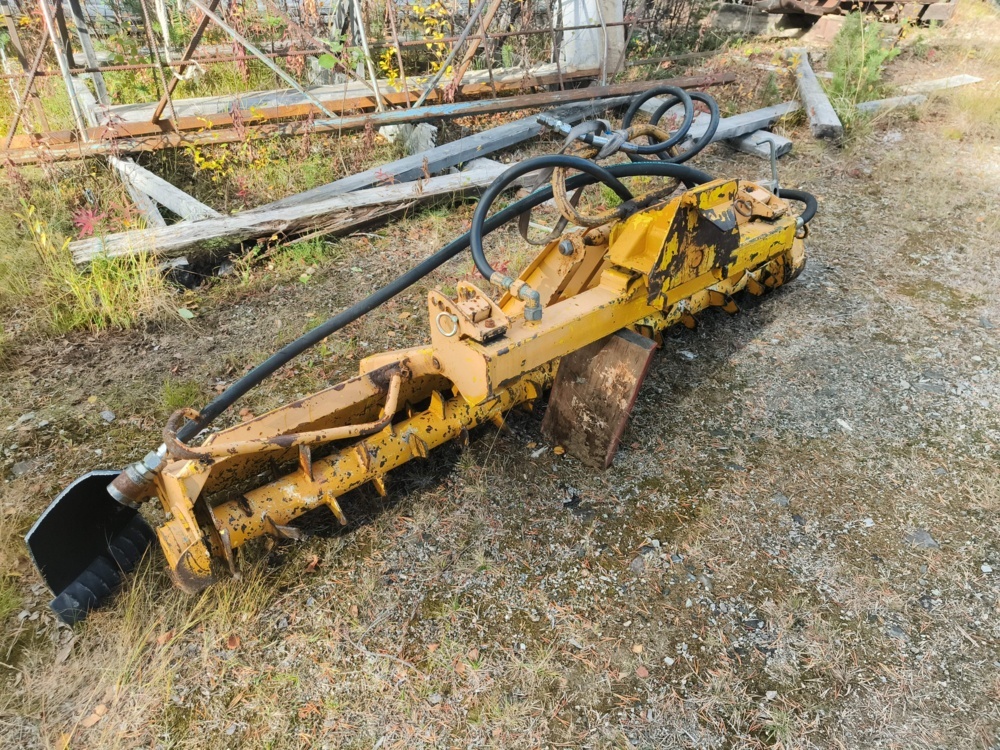 1236986-2 Piste machine Kässbohrer Pistenbully PB 22 Ink. Mill and Cord