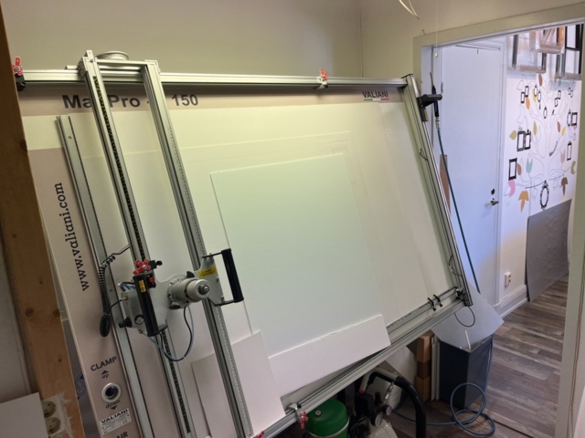 1194385-1 Valiani Mat Pro - i 150 Screening machine paintings etc incl compressor