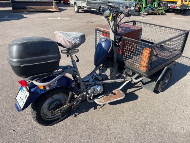 1251376-2 Flakmoped - NORSJÖ CARRIER 4-STROKE -2014