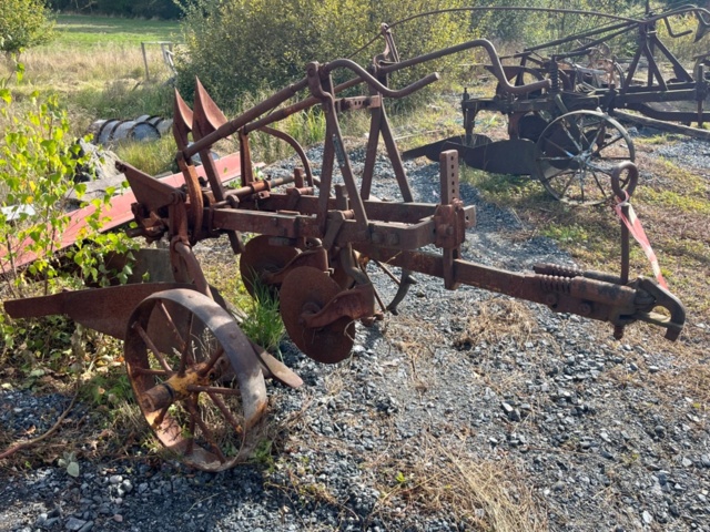 1258320-2 Towed plough, Överum