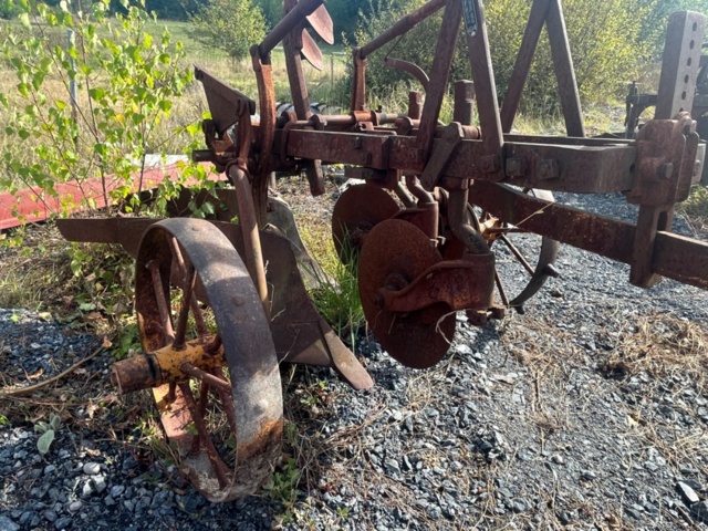 1258320-10 Towed plough, Överum