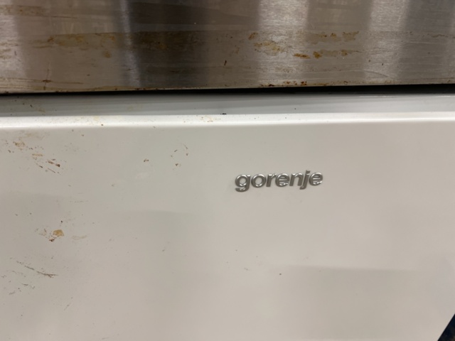 1258571-13 Disassembled kitchen with appliances