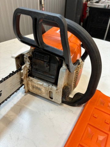 1136694-7 Stihl M170 chainsaw