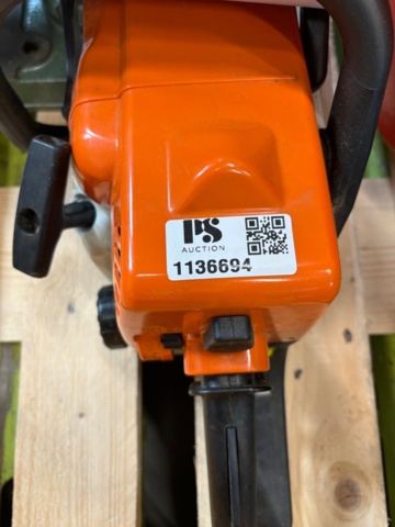 1136694-9 Stihl M170 chainsaw