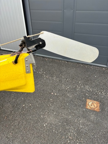 1136699-5 Perception Acadia kayak 380cm long