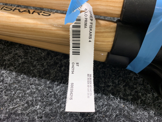 1258679-4 3 grips Fiskars prime