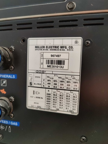 1259217-28 Welding robot Kuka KR5 R1400