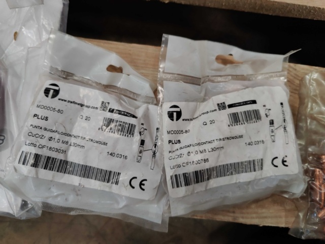 1259217-38 Welding robot Kuka KR5 R1400