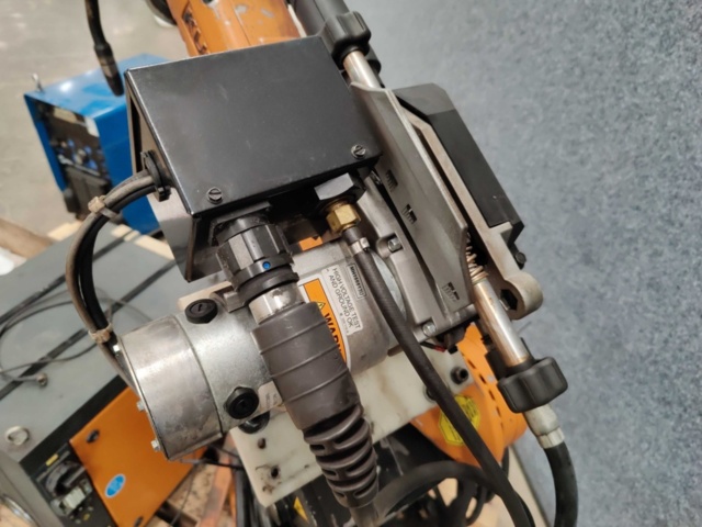 1259218-7 Welding robot Kuka KR5 R1400