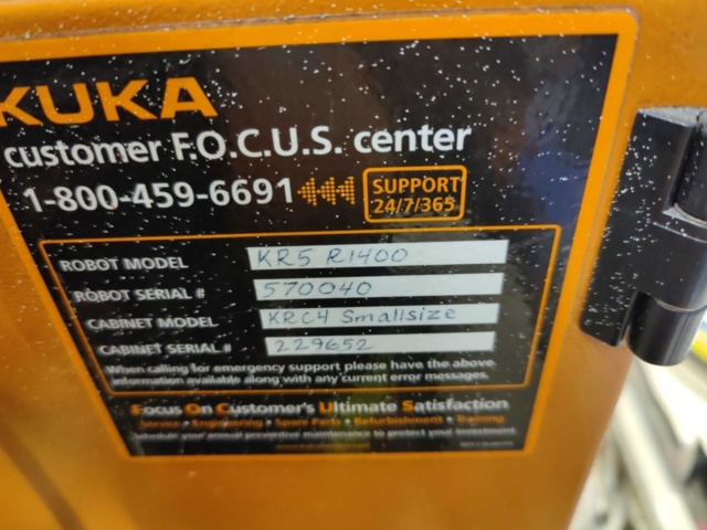 1259218-18 Welding robot Kuka KR5 R1400