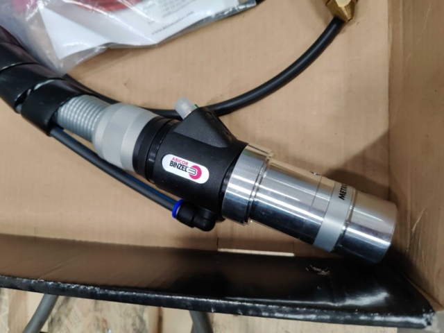 1259218-36 Welding robot Kuka KR5 R1400