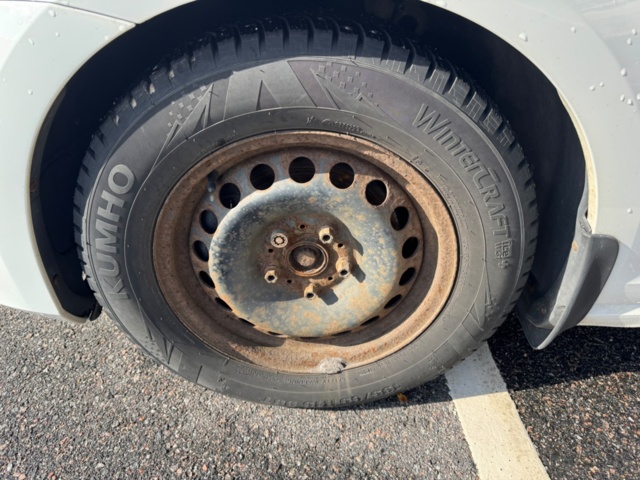 1259290-13 Volkswagen Golf Variant 1.6 TDI BlueMotion Manual, 110hp, 2014