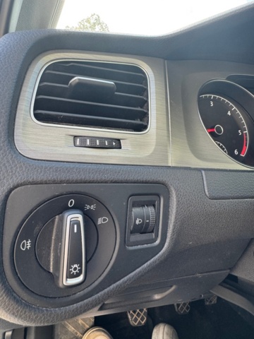 1259290-28 Volkswagen Golf Variant 1.6 TDI BlueMotion Manual, 110hp, 2014