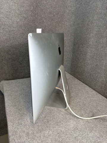 1239896-4 iMac 27" Retina (2012), 3.4 GHz i7, 32 GB RAM, 1.12 TB Fusion Drive