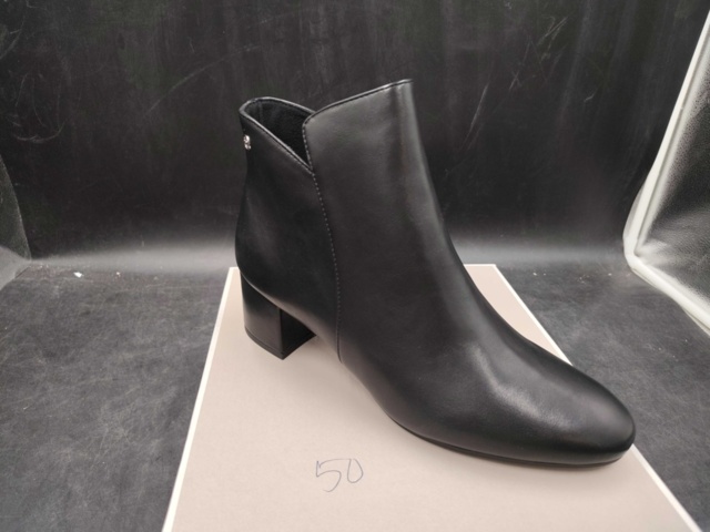 1220254-2 Tamaris stövletter, stl 41  - Frakt ingår