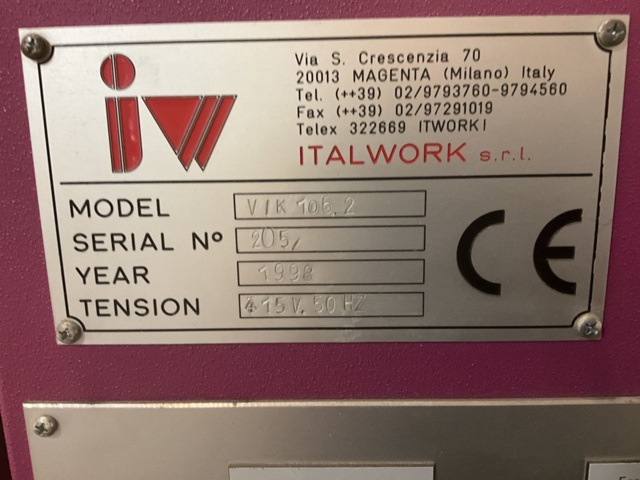 1206587-15 SLITTER Roller cutter with folding stand