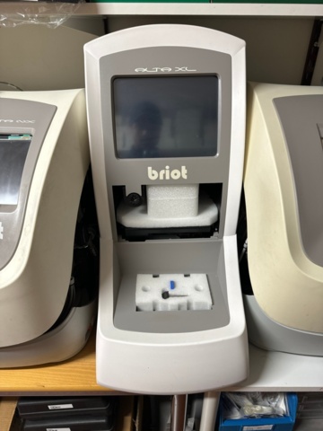 1260006-3 Briot Alta NX and Alta XL, glass grinding machines, for opticians