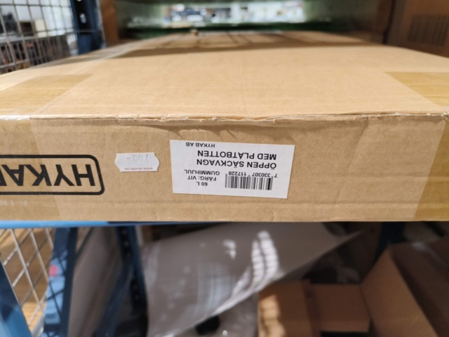 1237026-22 Kassaskrin, städartiklar och påsar