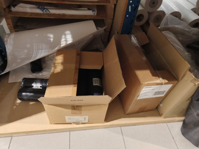 1237026-23 Kassaskrin, städartiklar och påsar