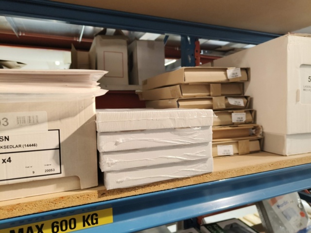 1237026-34 Kassaskrin, städartiklar och påsar