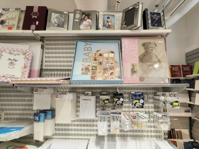 1237043-5 Fotopärmar ramar, böcker med mera