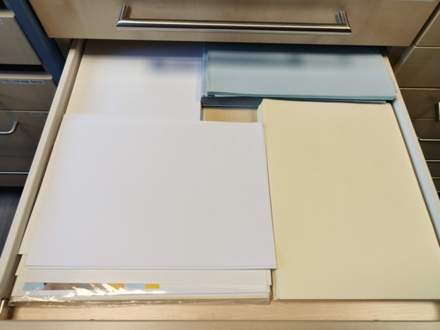 1237053-14 Boxed boxes with contents 2 pcs