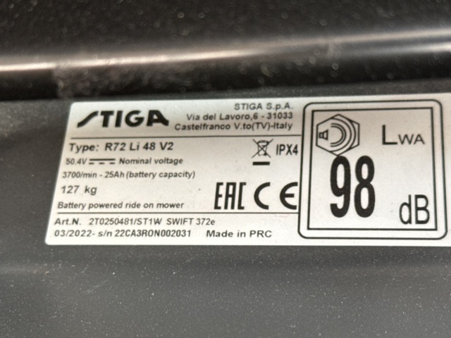 1239907-10 Stiga Swift 372e Battery Powered Garden Tractor with 72 cm Cutting Width