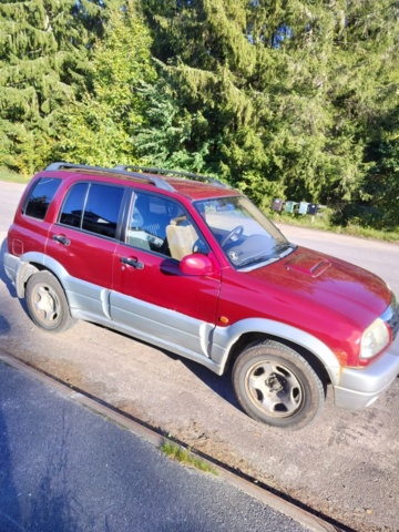 1260204-2 Suzuki Grand Vitara 5-door 2.0 TD 4WD Manual, 109hp, 2001