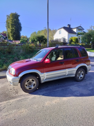 1260204-1 Suzuki Grand Vitara 5-door 2.0 TD 4WD Manual, 109hp, 2001