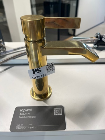 1235186-3 Basin mixer Tapwell ARM071 Polished brass