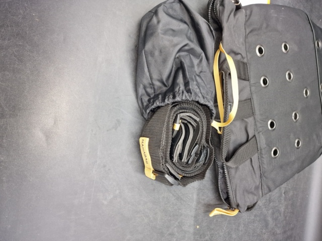 1260210-12 3 st HAHA multifunktionell väska - Frakt ingår