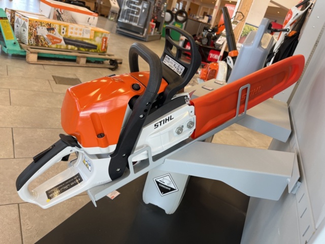 1239952-8 Chainsaw 1 pc - Stihl MS 362 CM