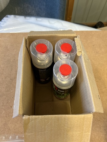 1237420-10 Loctite and car paint